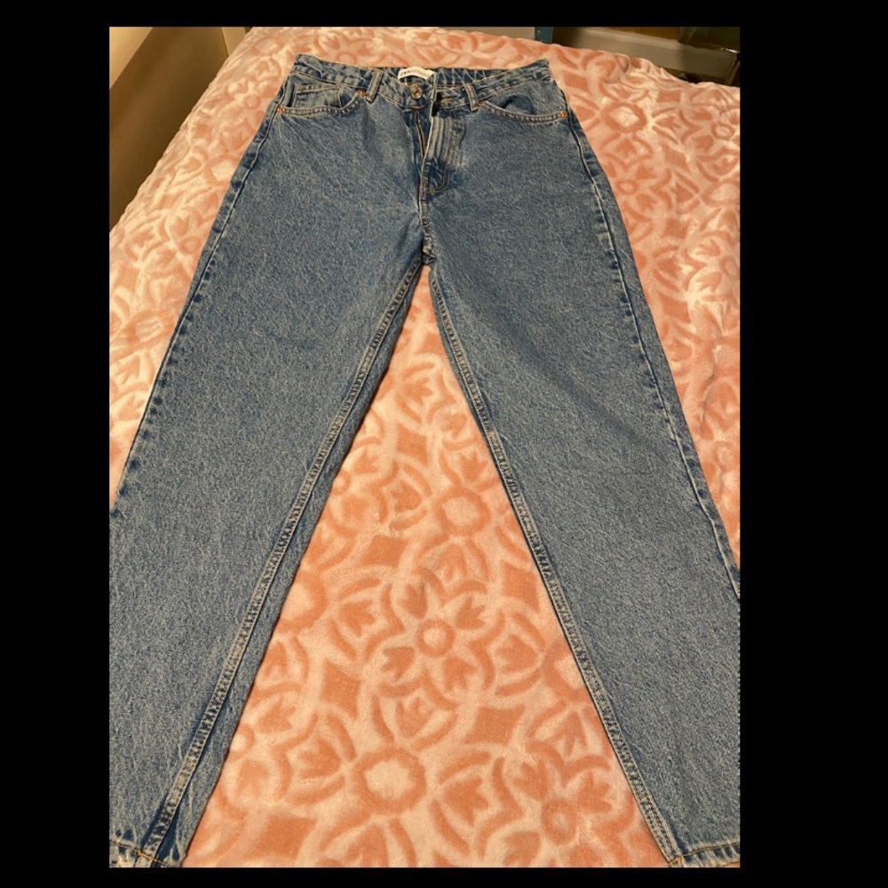 High-Waist Mom Fit Jeans